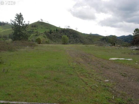 4094 NE Diamond Lake Blvd, Roseburg, OR 97470